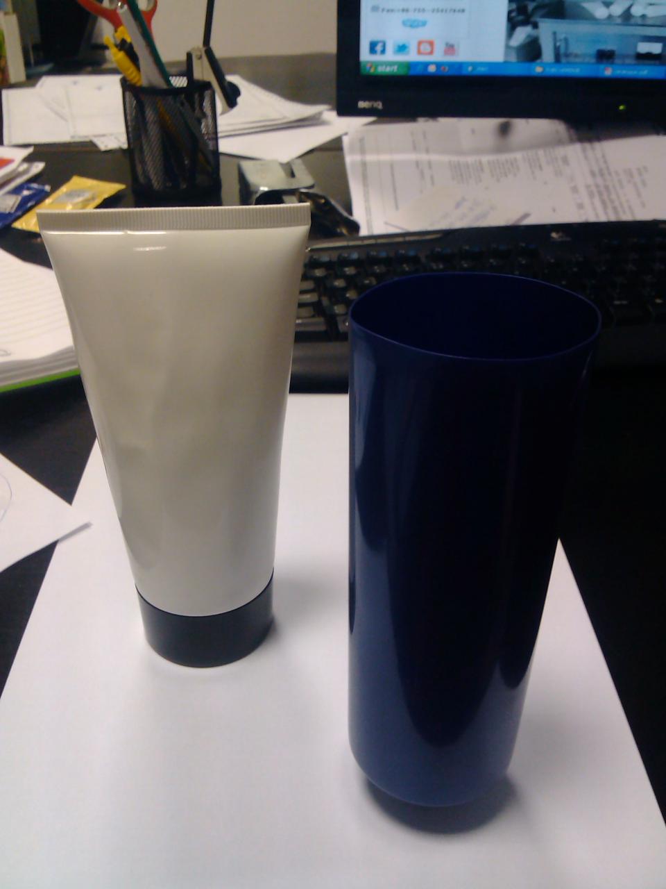 ultrasonic tubes sealing machine samples for tubes Marina Dimitrov ultraljudsrörtätningsmaskin.jpg