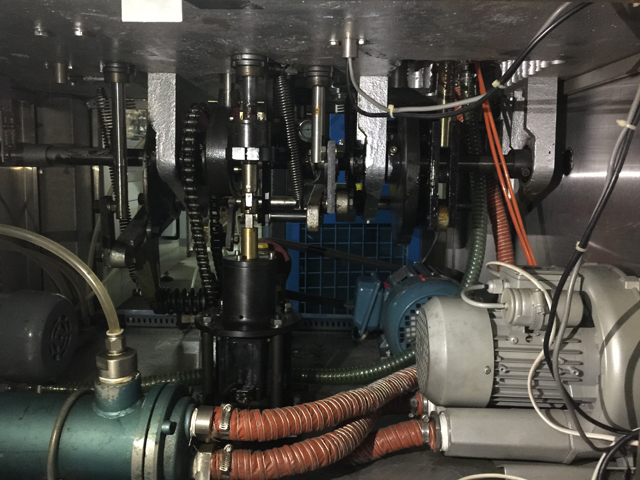 internal structure for filling sealing machines rör fyllning tätning inuti maskinen.jpg