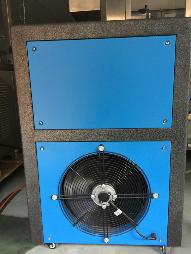 auxilliary equipment for filling sealing machines kylare för rörfyllning tätning machineryu.jpg