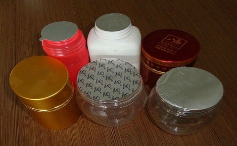 plastic bottles samples after being sealed induktion.jpg