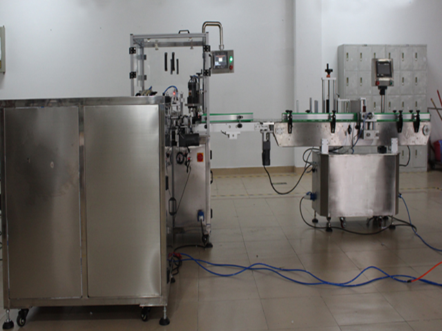 Flaskor för E liquid line.jpg