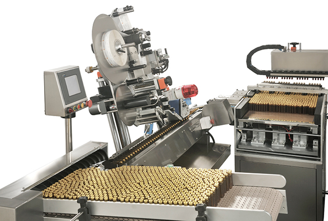 flaskor sätter in matningssystem.jpg