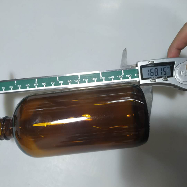 flaskor prover (4).jpg