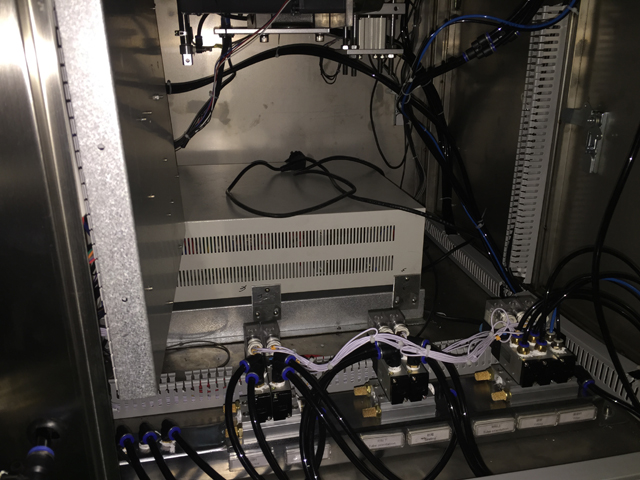 tubes filling sealing machine elboxar för fyllning av tätningsutrustning tubes.jpg