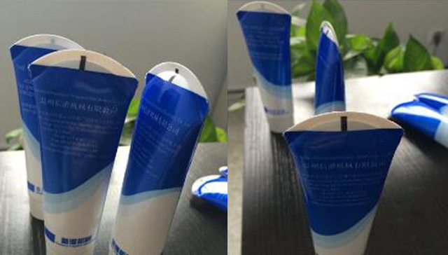 BÖJDA rör som fyller tätningsprover.jpg