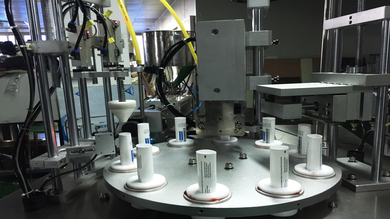 rotary filling sealing machine roterande fyllning ultraljudsrör sealing.jpg