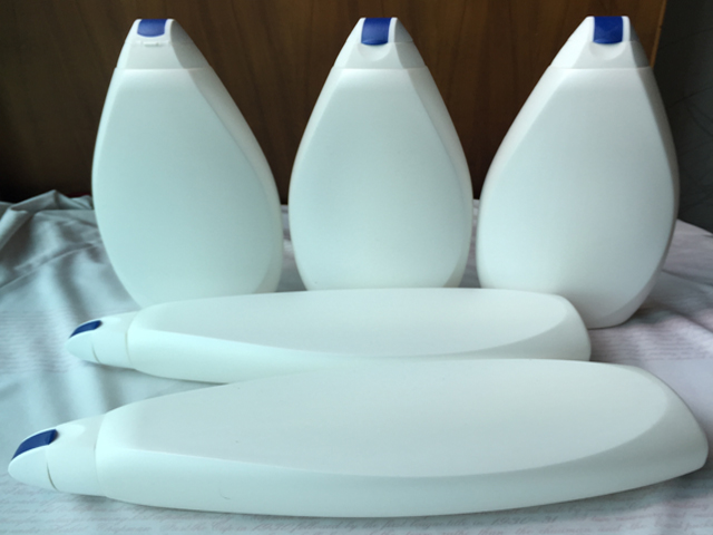 etikettmaskin semiautomatic samples.jpg