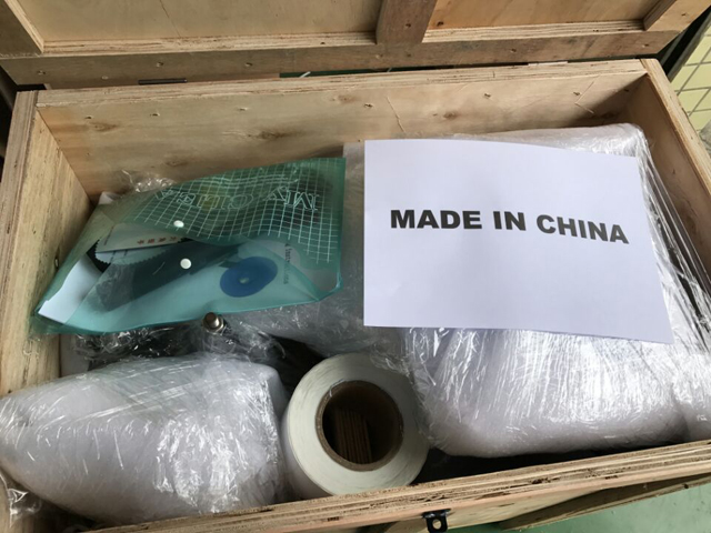 wooden case packaging for labeling machine trälåda förpackning för etikettmaskiner.jpg