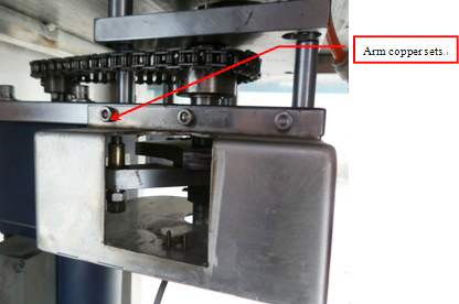 arm copper from capping screw capper equipment armkopparset från capping machine.jpg