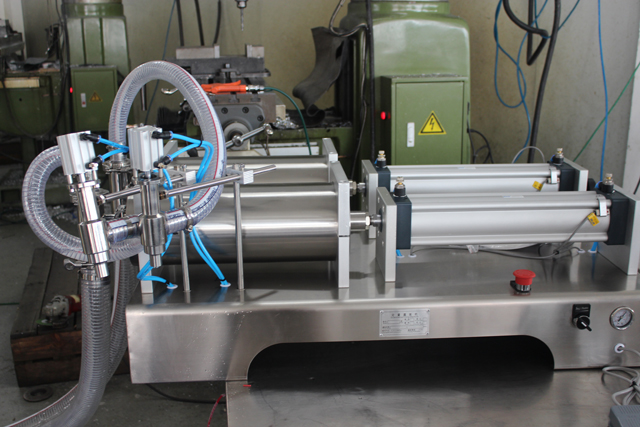 dubbla huvuden filler.jpg